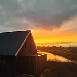 Maison 6 Personnes Avec Dependance 2 Personnes Et Vue Sur Les Marais Salants * Batz-sur-Mer