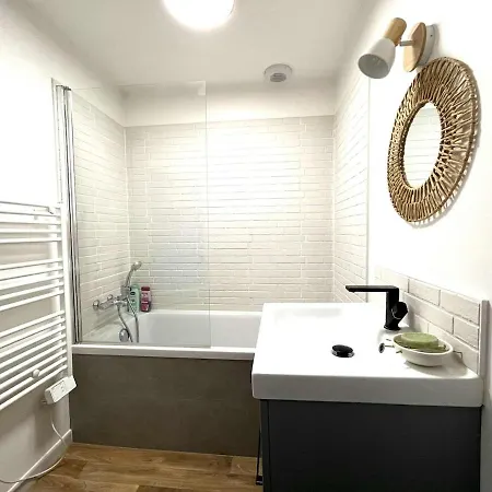 Maison 6 Personnes Avec Dependance 2 Personnes Et Vue Sur Les Marais Salants *